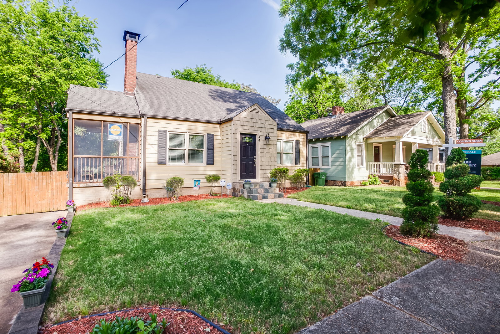 44 Leslie Street