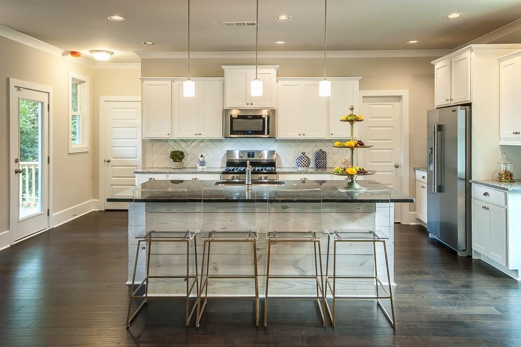 2041 Garden Circle